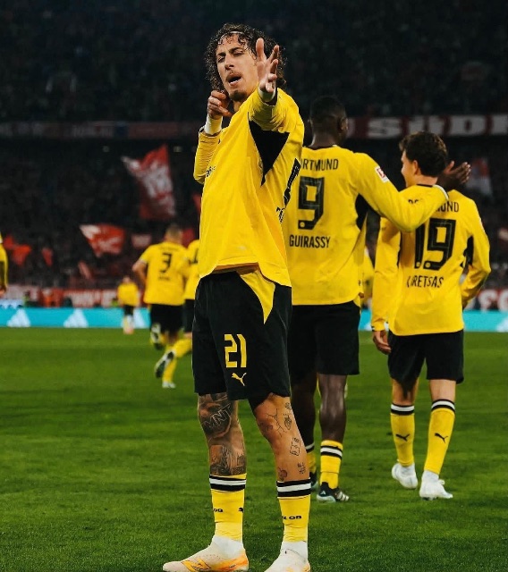 Η άστοχη Μπάγιερν και η κυνική Ντόρτμουντ αναδείχθηκαν ισόπαλες στο «Der Klassiker»