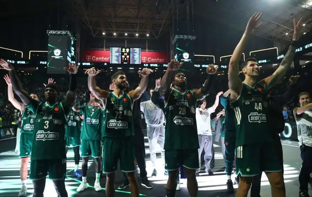 ΠΑΝΑΘΗΝΑΪΚΟΣ: Η μάχη των «κλώνων» ως πρώτο ντέρμπι.