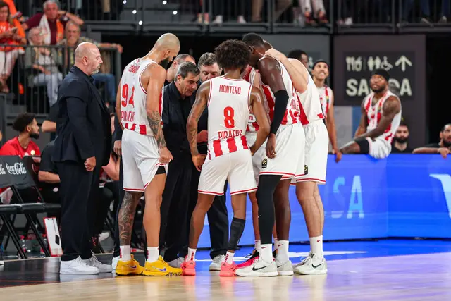 Αυτος ειναι ο ολυμπιακος! αυτος ειναι ο θρυλος μας!