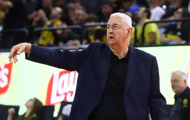 Πρεμιέρα που επιβάλλεται να ξεκινήσει με το δεξί.
